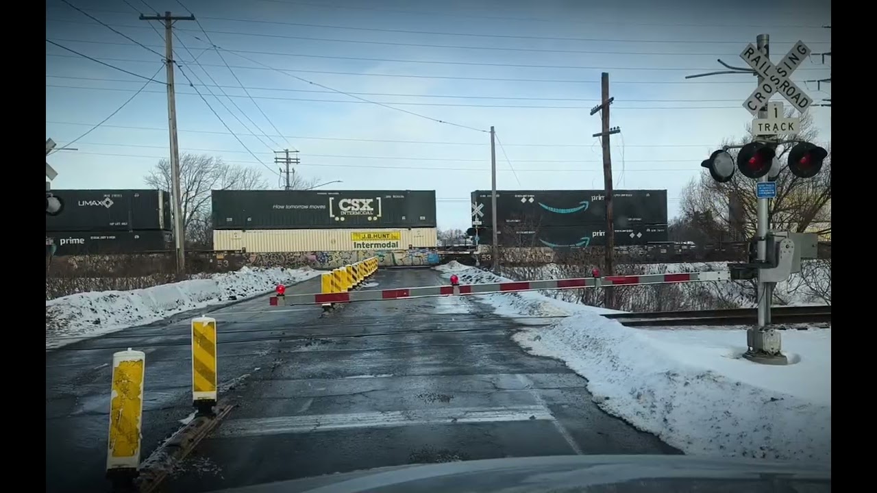 CSX Train At Railroad Crossing (No Horn Zone)