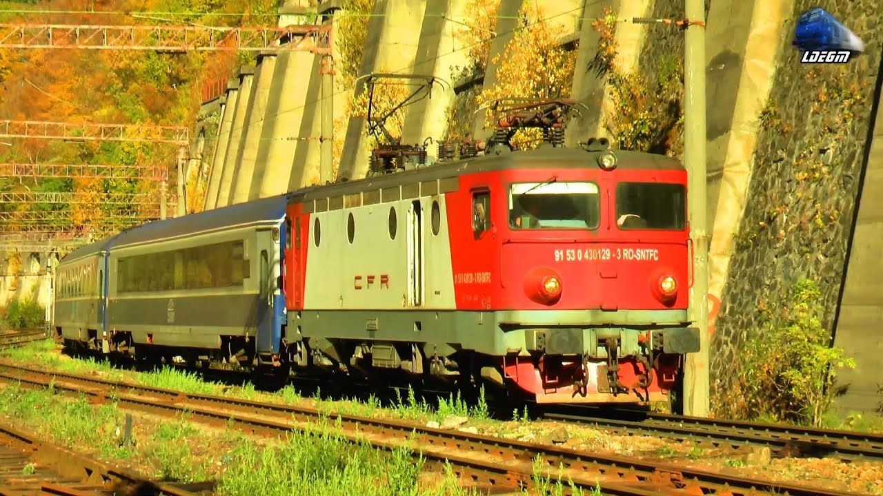 🚊🍂Trenurile Toamnei în Defileul Jiului/Autumn Trains in Jiu Valley - 20 October 2021