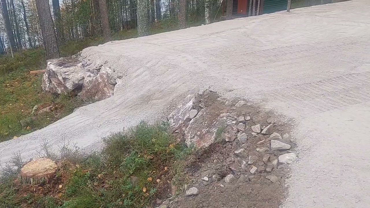 Mökkitien rakentaminen