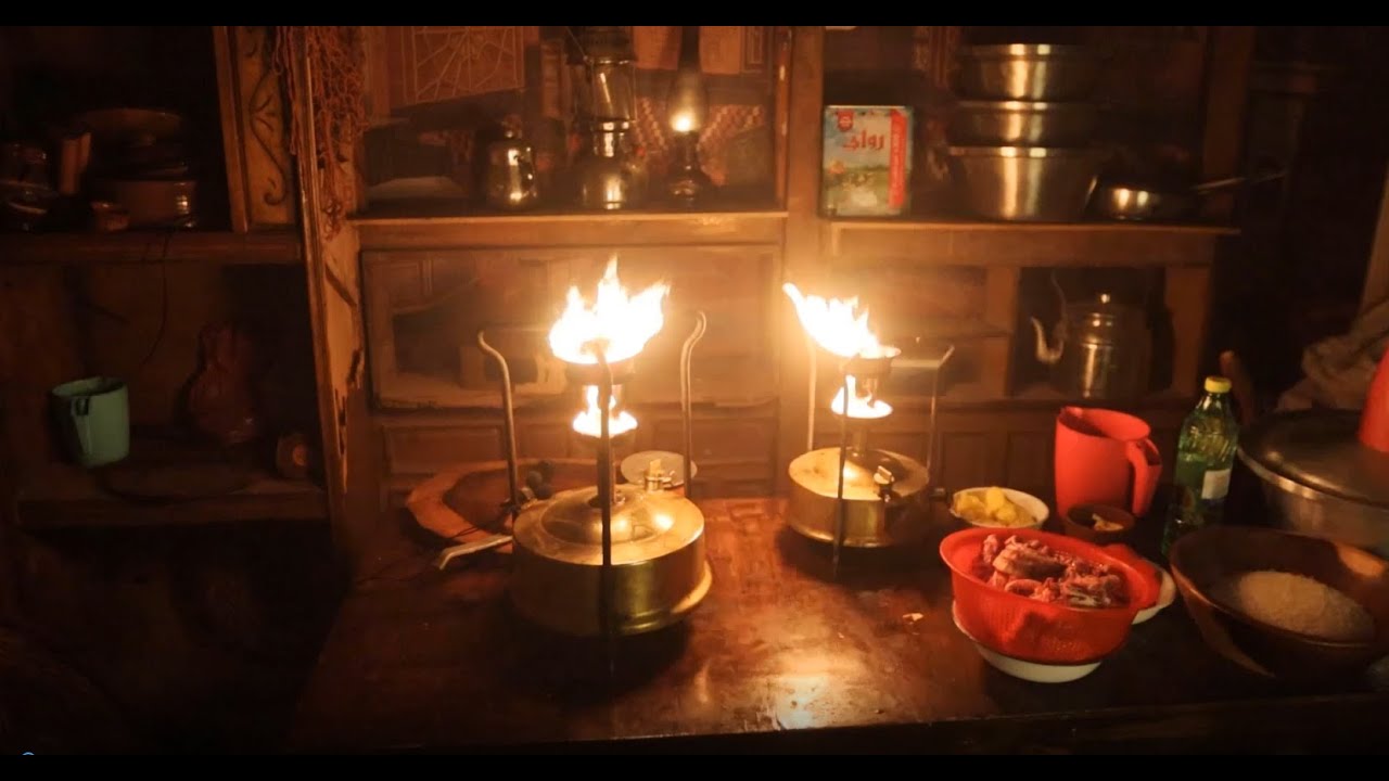 أحلى فتة على بابور الجاز صوت وصورة هيخطفوك لزمن الطيبينNothing Beats Food Cooked on a Kerosene Stove