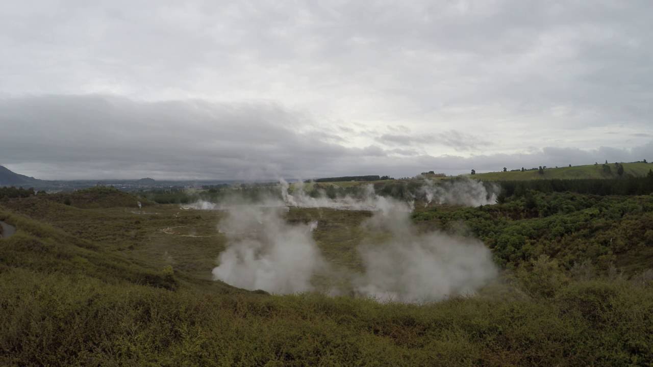 Timelapse Craters of the moon, Lake Taupo, New Zealand.