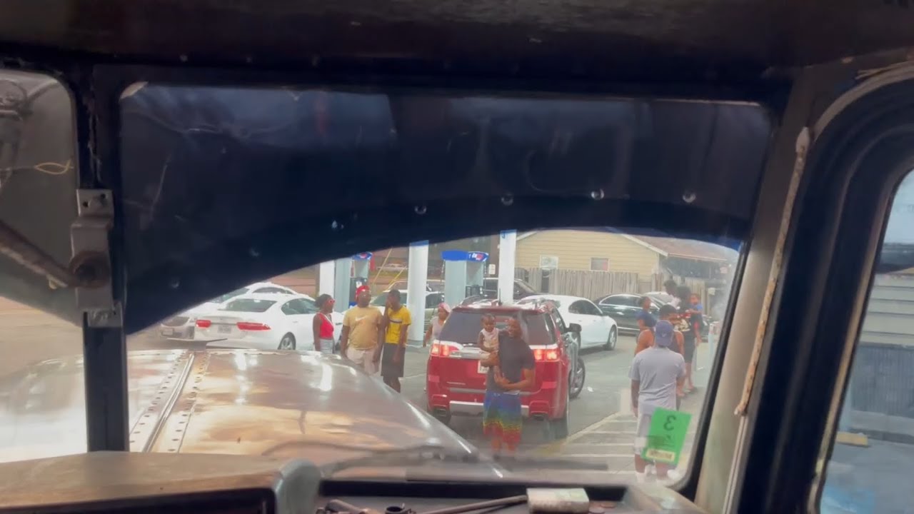 I&rsquo;m just a ordinary trucker until that beat drop
