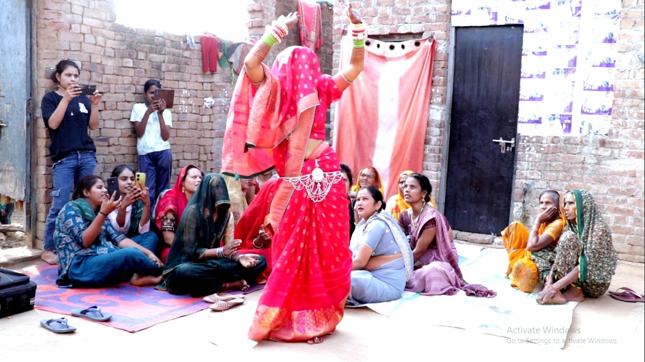 Dehati nach geet | नई बहू ने किया भजन पर देहाती नाच | lokgeet nach 