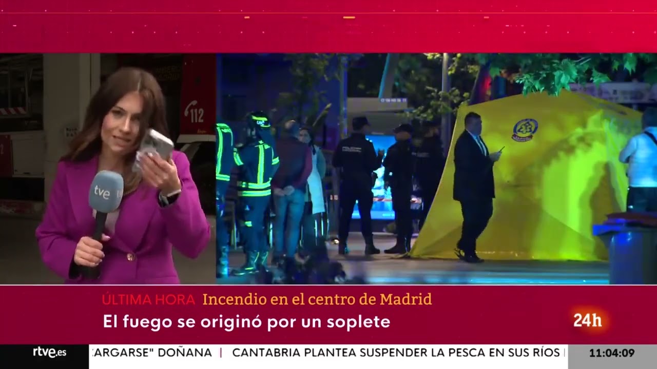 Directo para el Canal 24 Horas de RTVE sobre un incendio en un restaurante