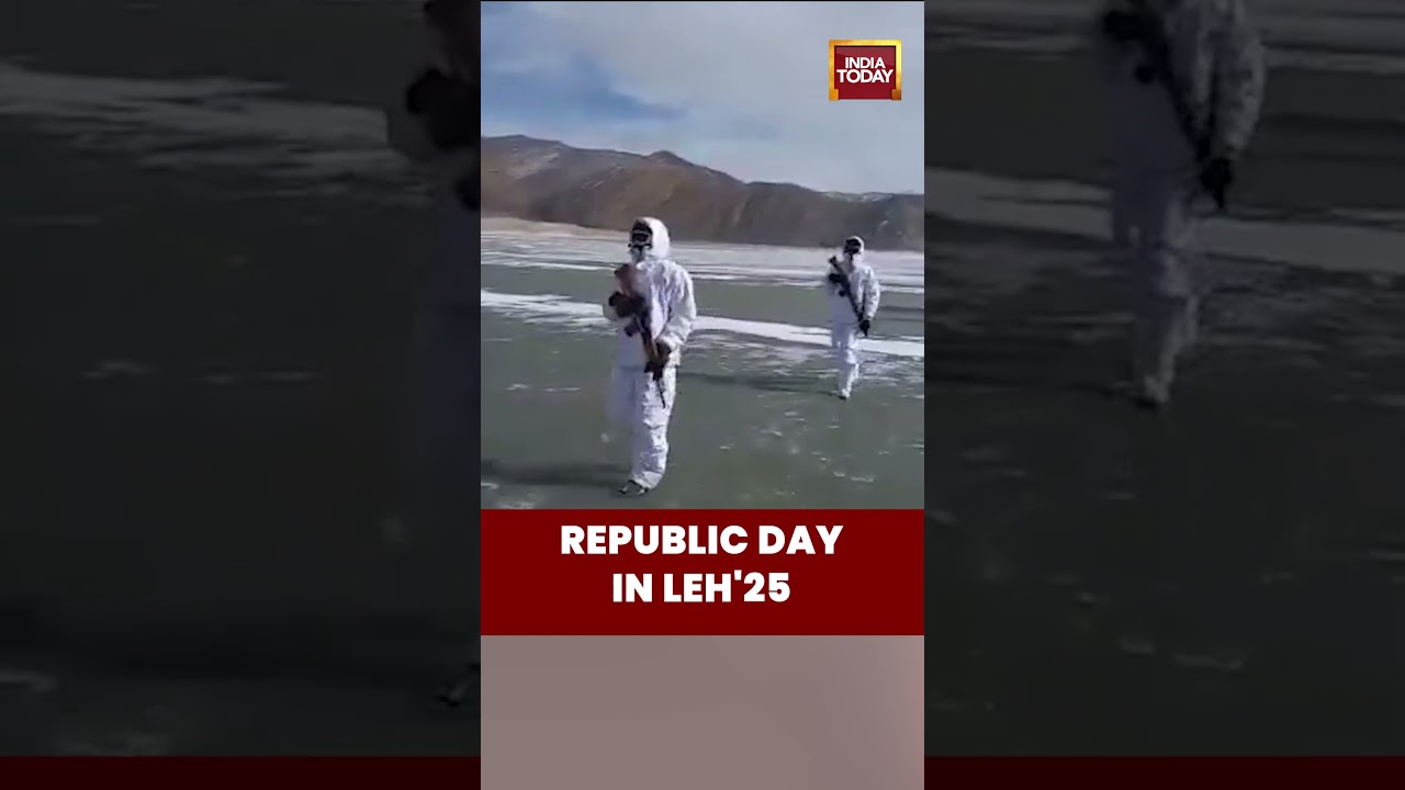 Republic Day 2025 Celebrations in Leh | Army Marks January 26 at High Altitude