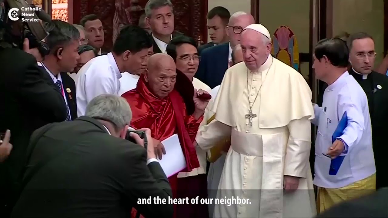 Pope meets Buddhist leaders in Myanmar