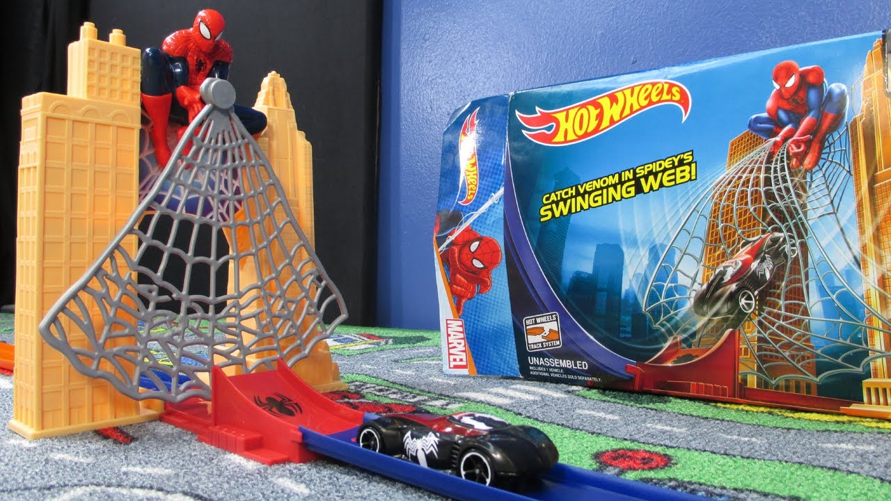 Spider-Man Web Swing Drop-Out Hot Wheels Track Set