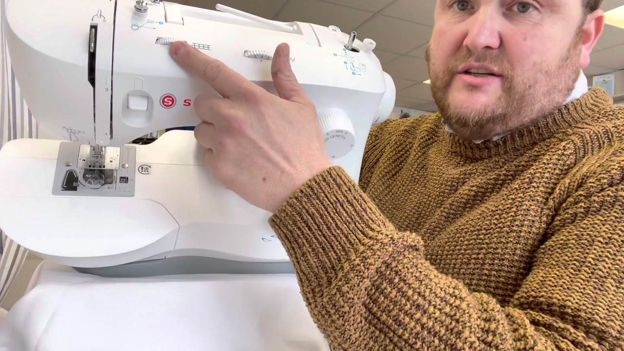 Why Buy the Singer Fashion Mate 3342 Sewing Machine