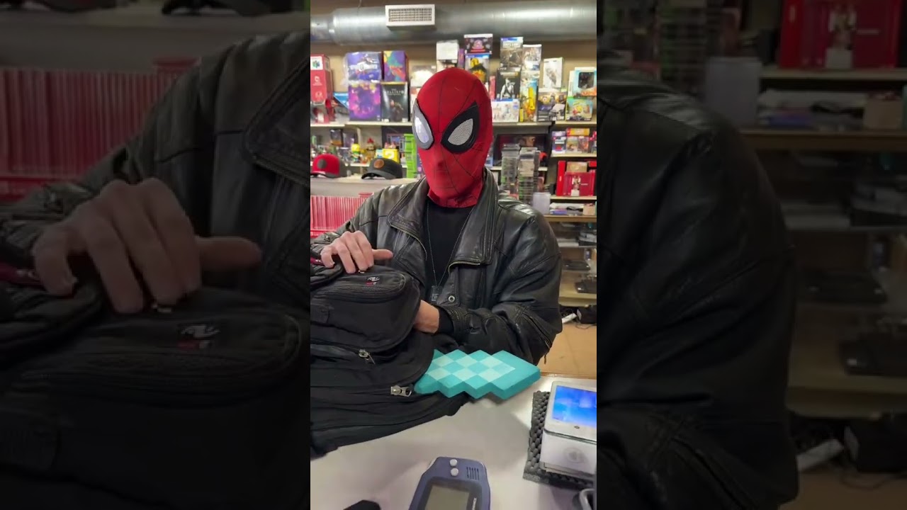 Spider-Man paid us a visit #retro #repair #retrogames