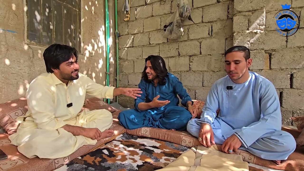 د چاغ نوم ډنګر دی |  The fat man's name is Thin