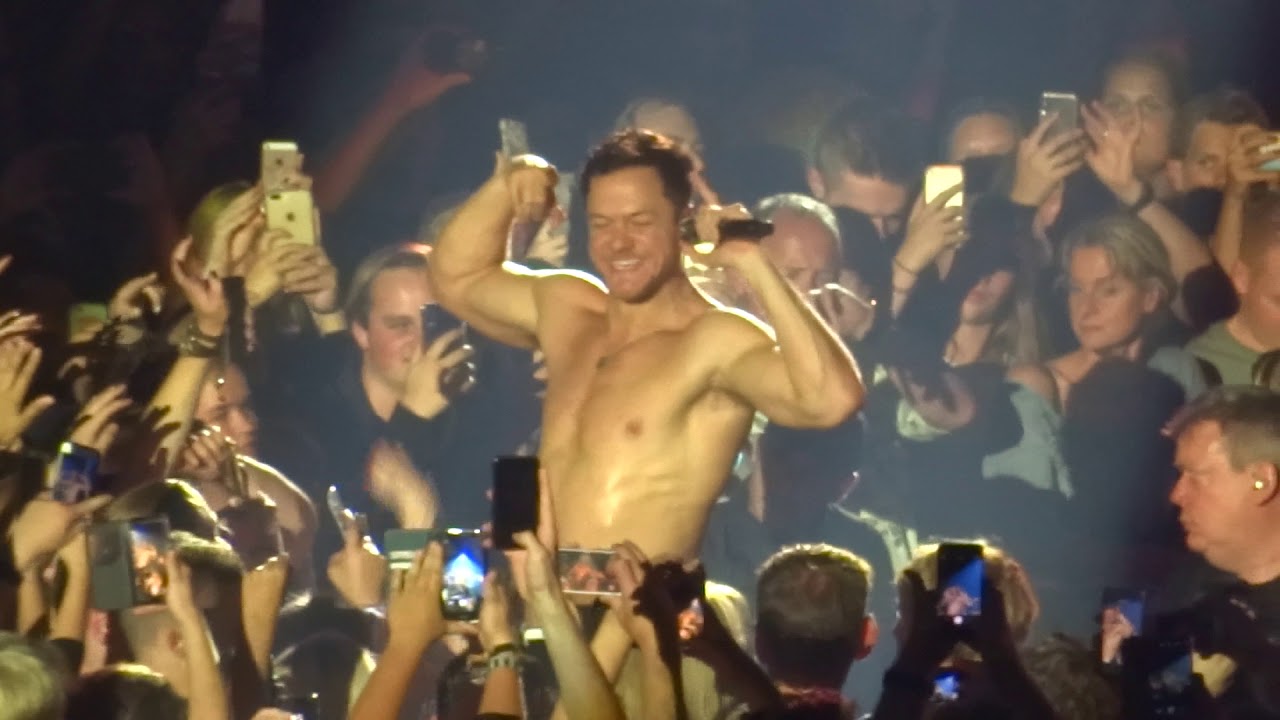 Imagine Dragons - I Bet My Life Acoustic (Live in Gelredome Arnhem)