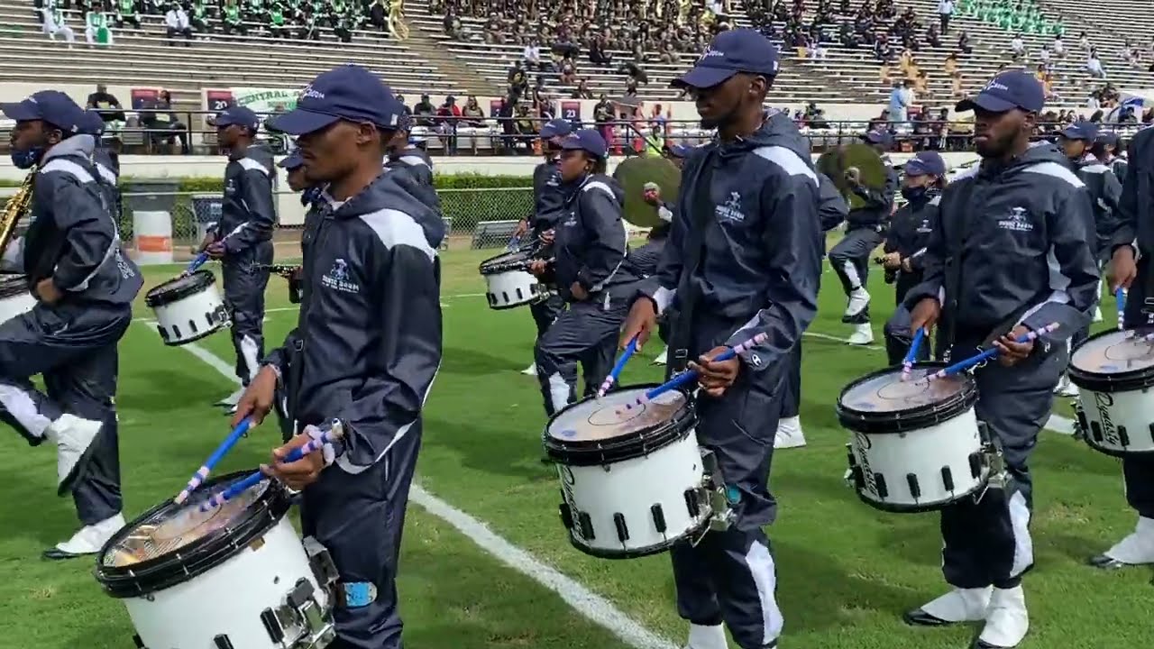 Jackson State University Marching Band ( War & Thunder ) Drumline Marching in HS BOTB 2021