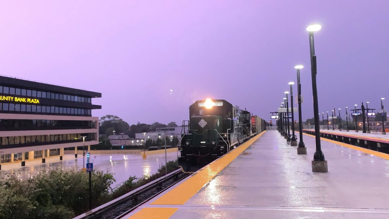 LIRR: A Lite Move, RS51, LORAM Rail Grinder, And RS80 At Hicksville