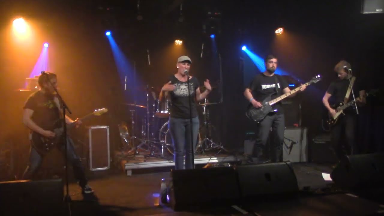 La Consigne - Le Prestige de l'uniformit&eacute; (22.04.2022 Strasbourg @ La Maison Bleue) [HD]