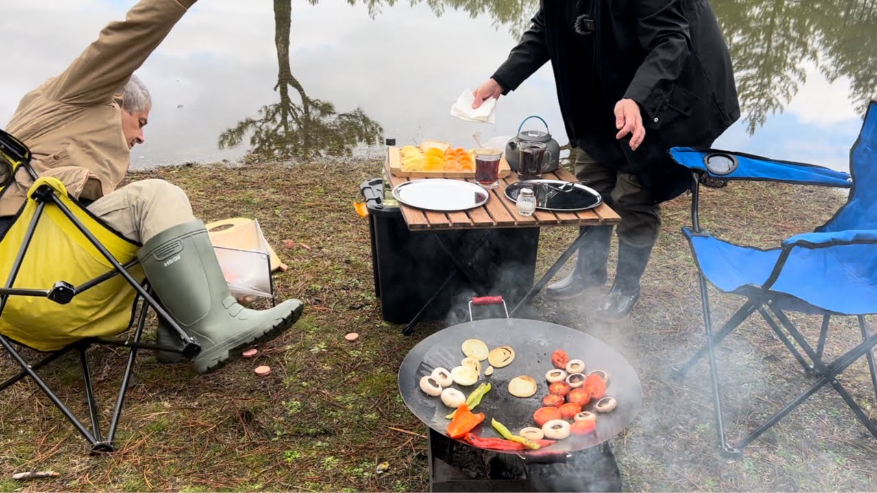 YAĞMURLU HAVADA GÖL KENARINDA KAMP YAPTIK 🏕️ 🔥