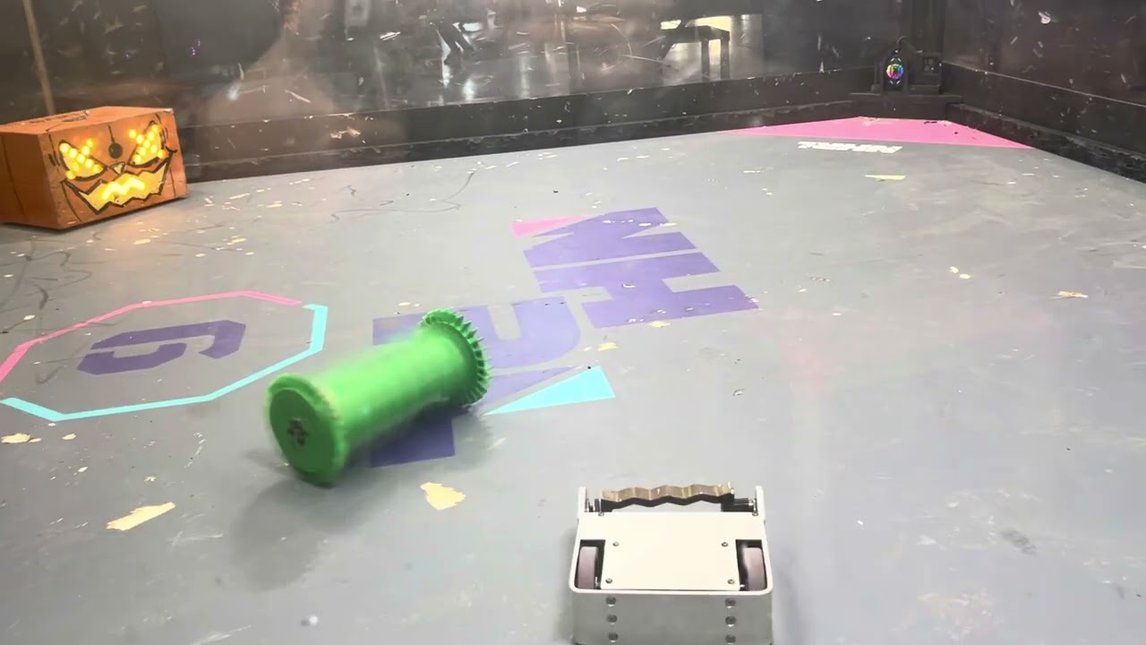 Sprocket Man vs Bee-Roll