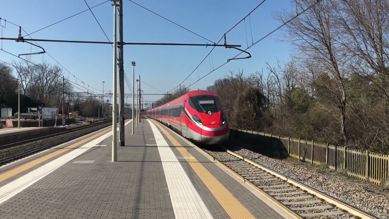 ETR 400 FRECCIAROSSA 1000 HIGHSPEED TRANSIT