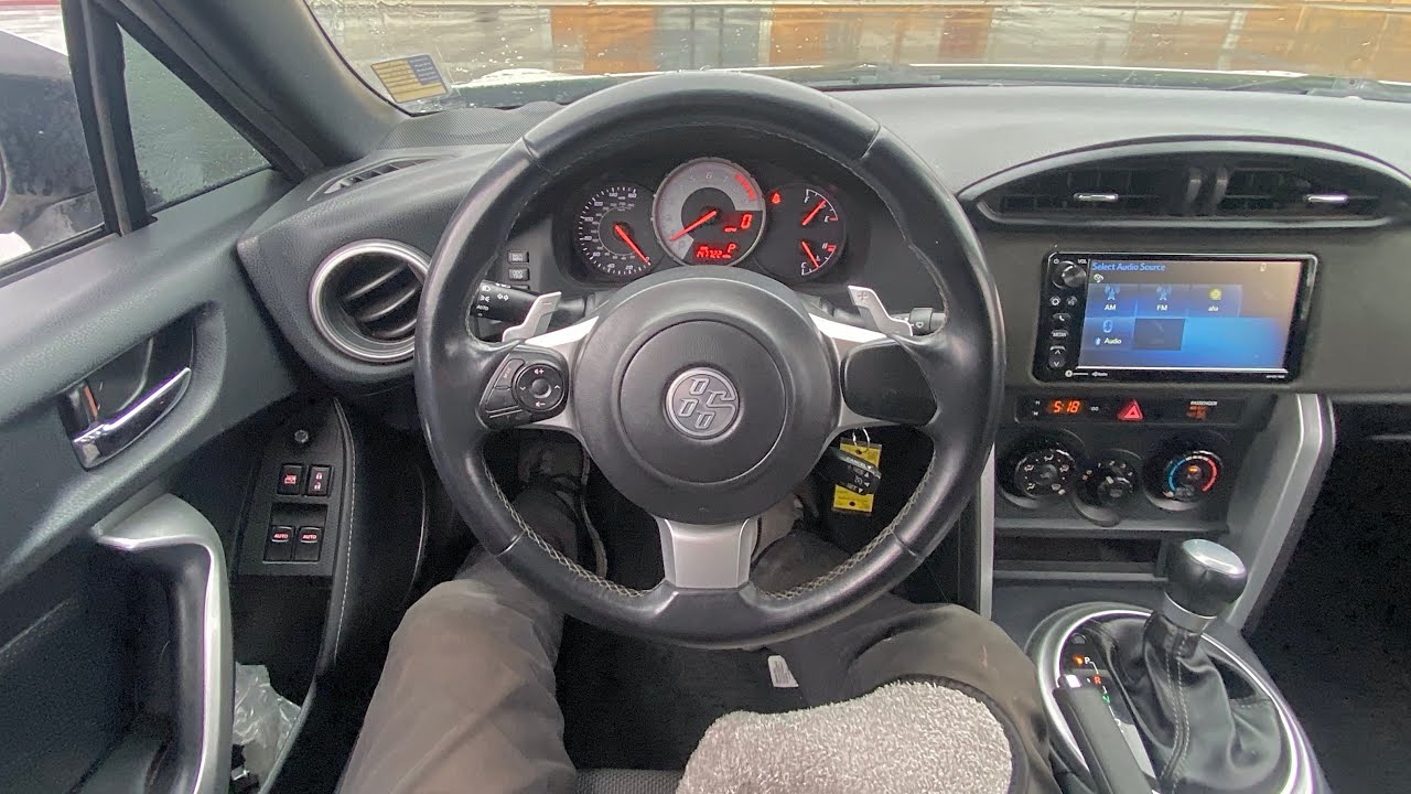 2019 Toyota GT86 ASMR Relaxing POV Test Drive in the Rain ☔️