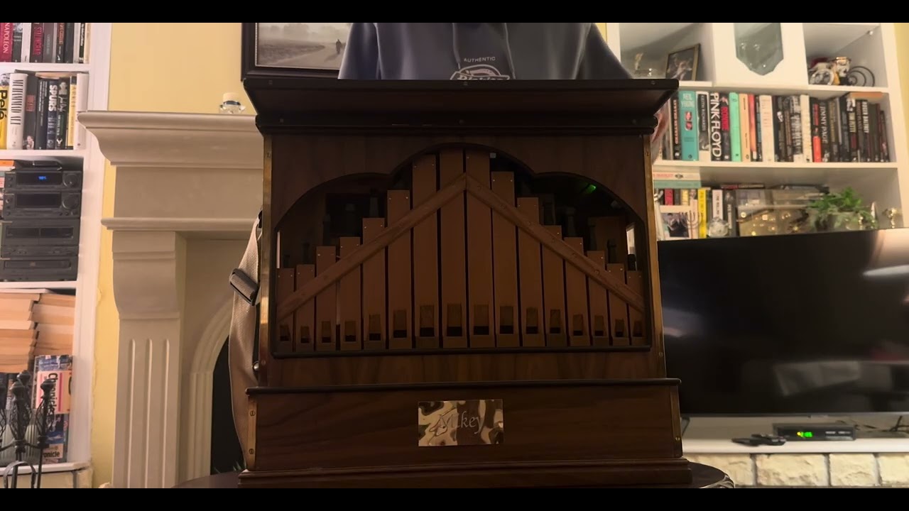 20 Note Barker organ plays Mats Sijnesael arrangements 