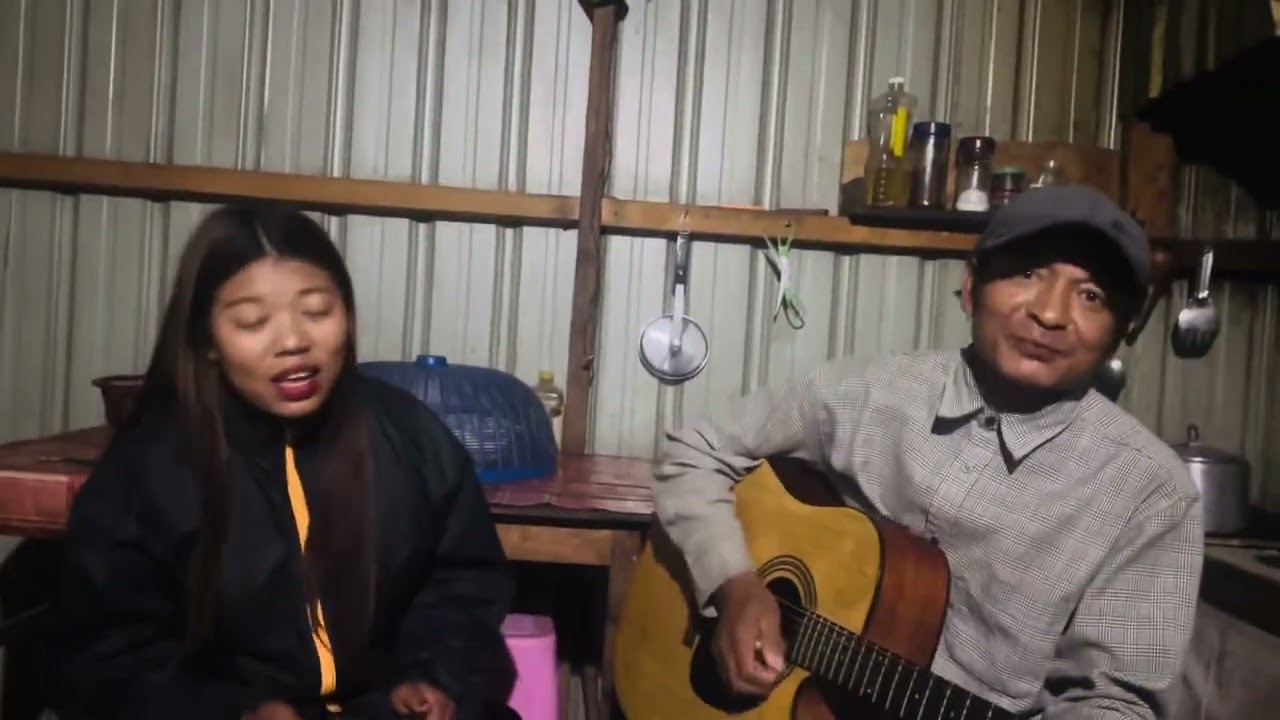 Thin Hnem tu ding ah ka tawn mi by Dawt Tha
