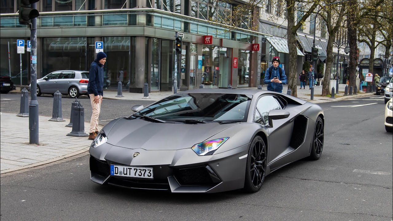 Lamborghini Aventador LP700 4 Drives Around In Düsseldorf