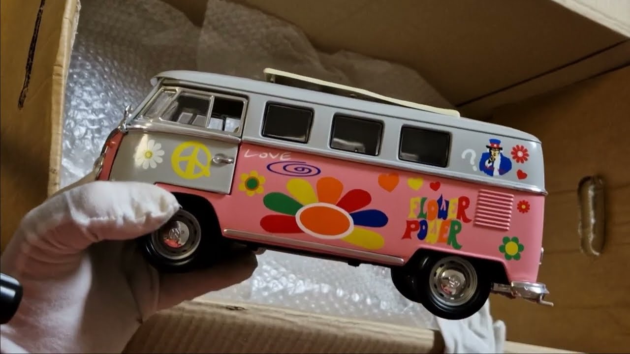 Modellauto Unboxing 1:18 Kiste 26/35 VW Busse und etliche Oldtimer [modellautos-dresden]