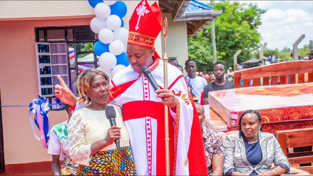 Wamwangi Leaves Bishop Ben & Crowd in Tears of joy 😂🔥 Demands Leaders Fix &lsquo;Their&rsquo; Poor Roads!&rdquo;