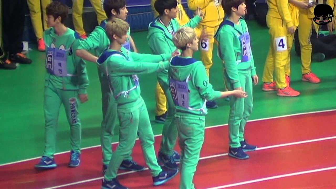 130128 팬들 빵줄생각에 신난 exo