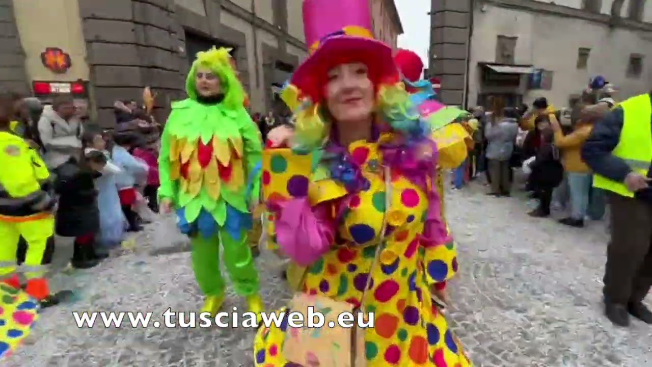 La sfilata del carnevale viterbese