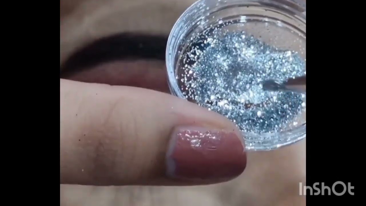 Simple eye makeup tutorial... #makeup @Mast_Facts @MahatmajiTechnical @junnukitech