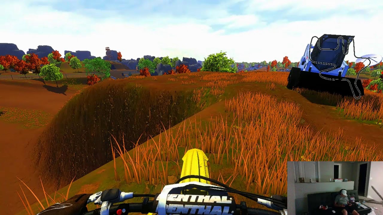 playing mx bikes with the viewers @Nikosakii @ItzKelso