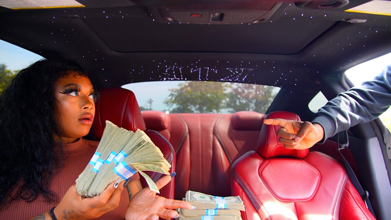 LEAVING $10,000 IN FRONT OF MY TINDER DATE TO SEE IF SHE TAKES IT!