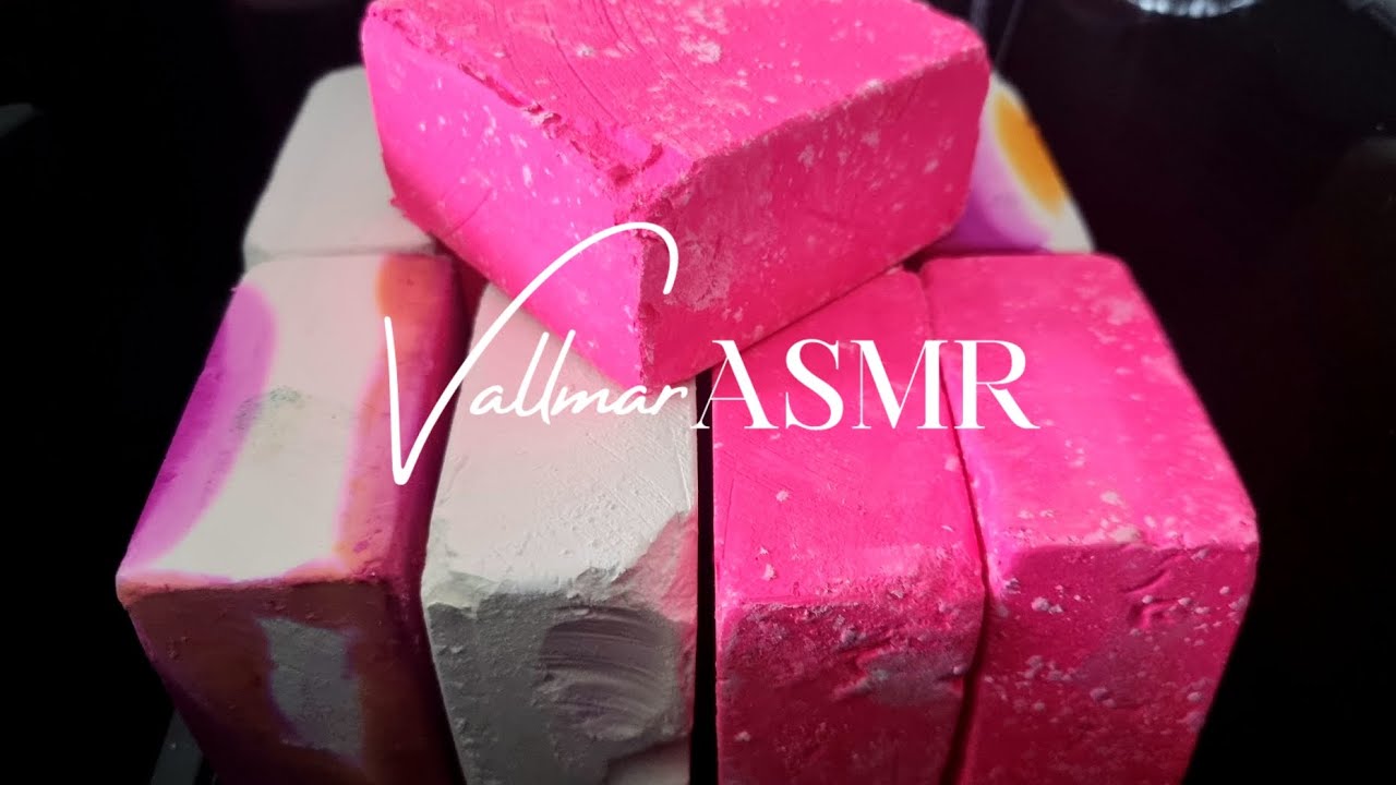 Neon pink painted fresh & dyed gym chalk 💖