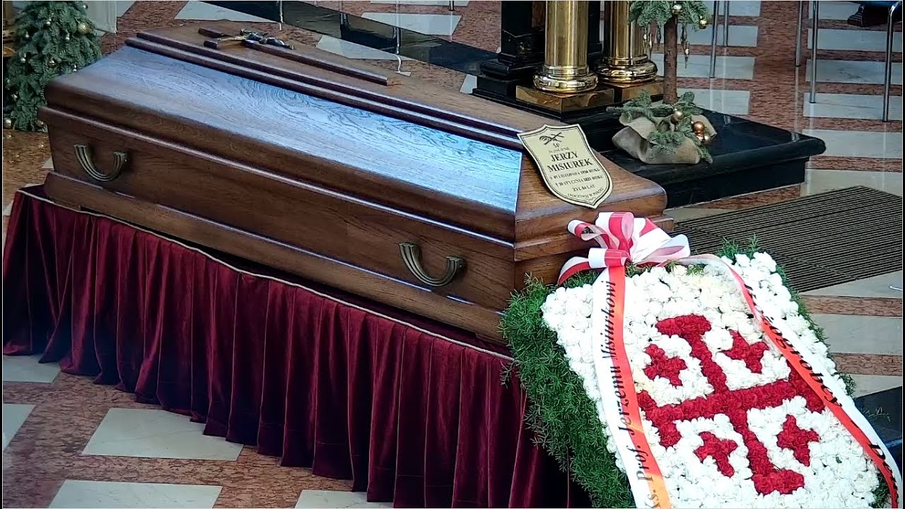 Msza święta  pogrzebowa za duszę ks. Jerzego Misiurka  22.01.2021  godz.11.00