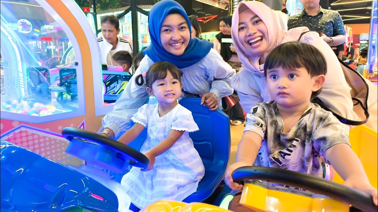 SHANUM AZAM MAIN BERSAMA KE TIMEZONE 🥰