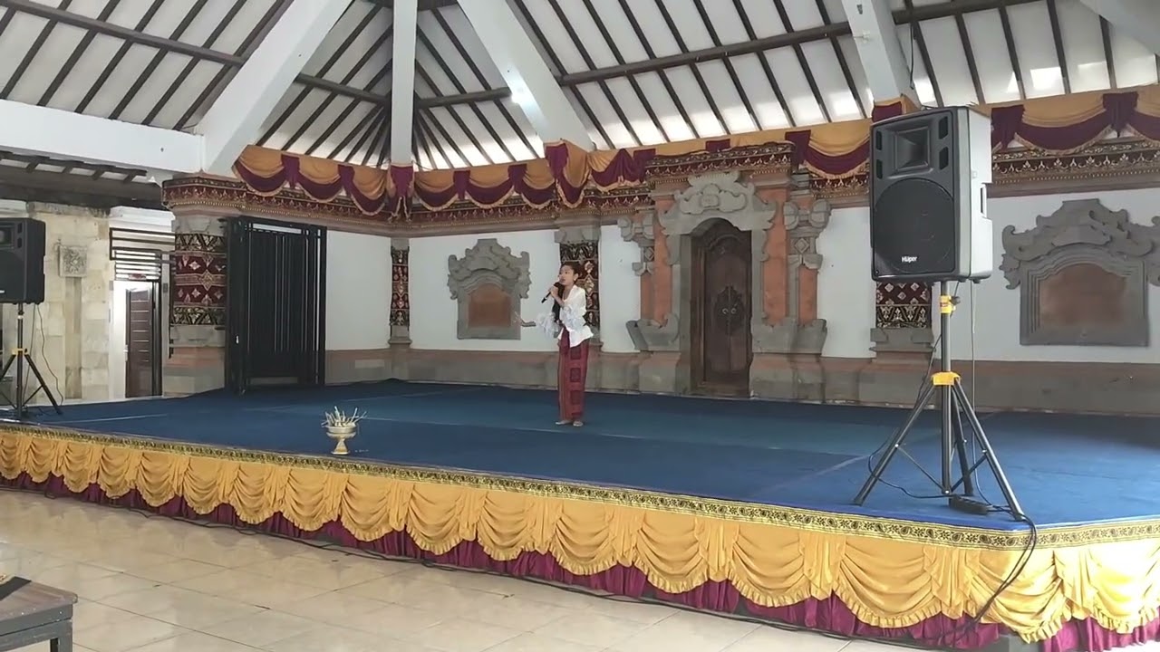 Lomba Mewarnai Wayang Kamasan dan Menyanyi Solo Hut SMPN 2 Semarapura