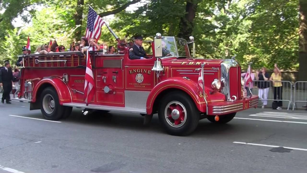 2016 1/3 von Steuben NYC Parade
