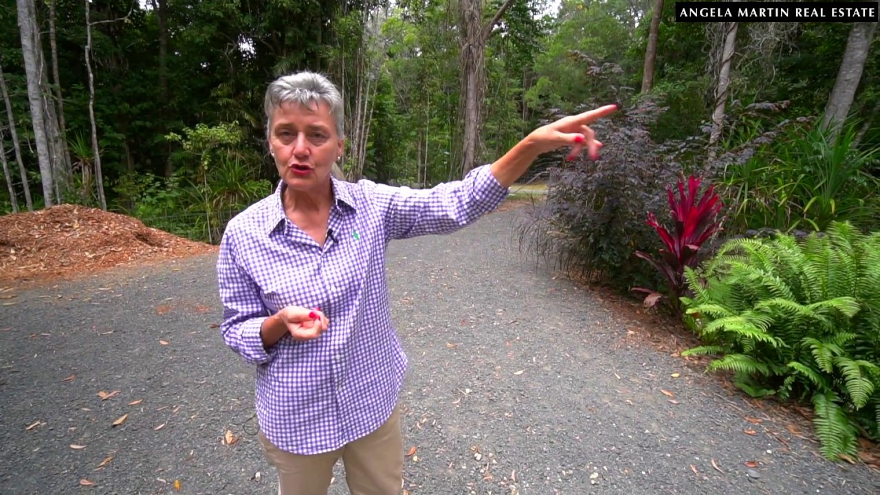 1 Gregory Terrace Kuranda Qld  4881 Angela Martin Real Estate
