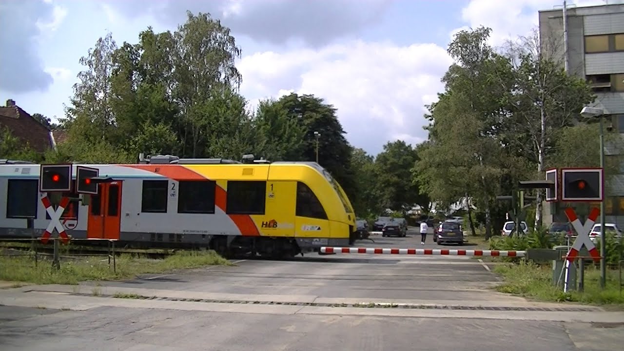 Bahnübergang Gießen (Giessen) // German Railroad crossing // Duitse Spoorwegovergang