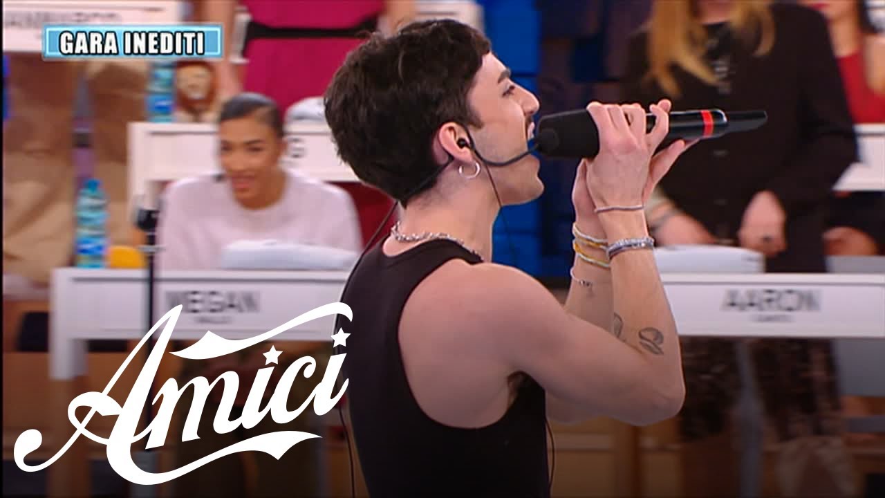 Amici 22 - Piccolo G. - È normale