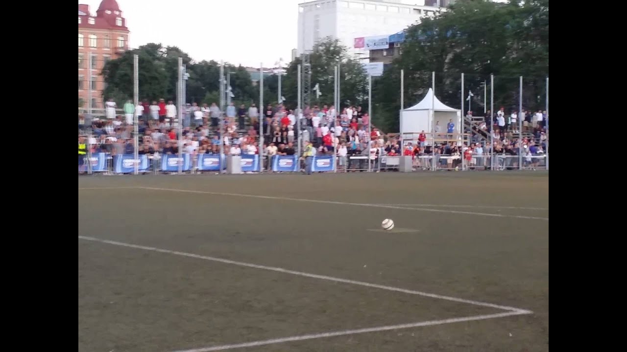 Lärje Angered IF vinner semifinal på straffar. Gothia Cup 2014 - TilliT TV