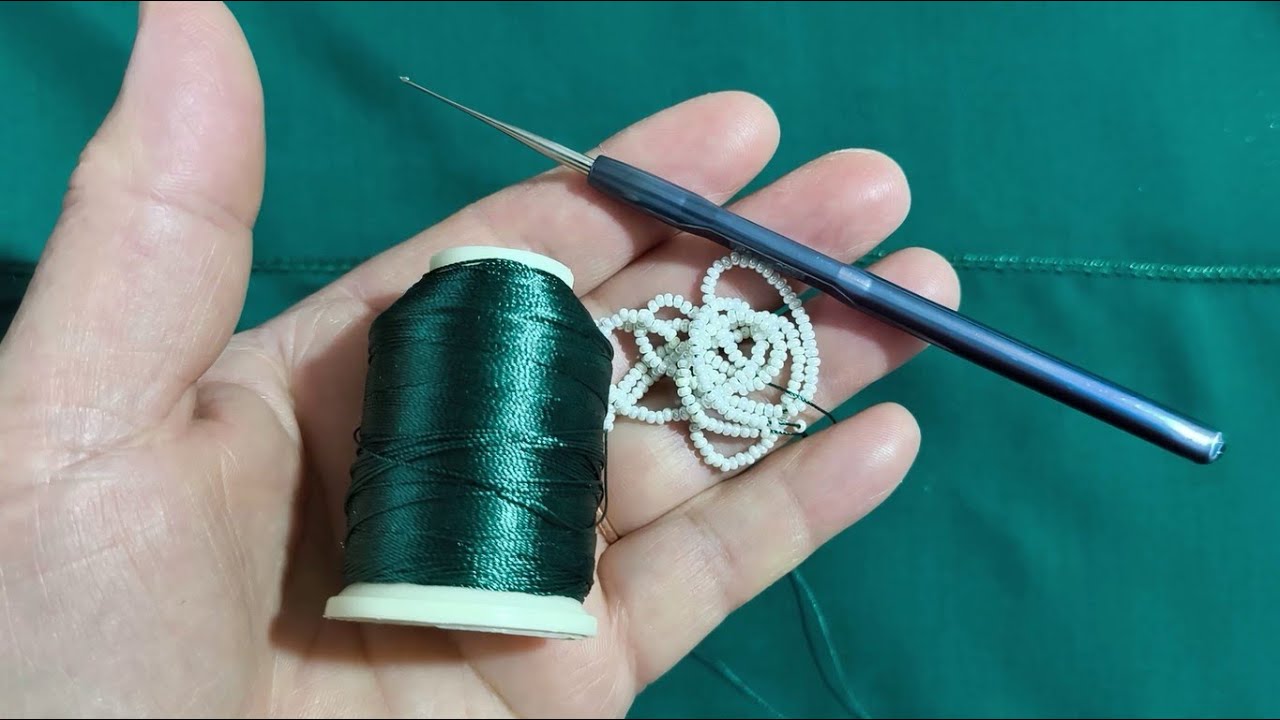 385) Zümrüt yeşili ile kremin uyumu: Yeni gelin oyası