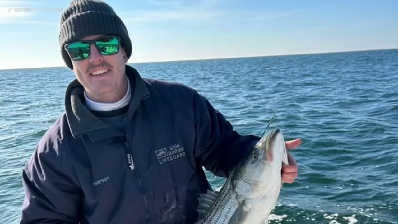 1 dead after boat crashes into channel marker in New Jersey's Barnegat Bay on Memorial Day