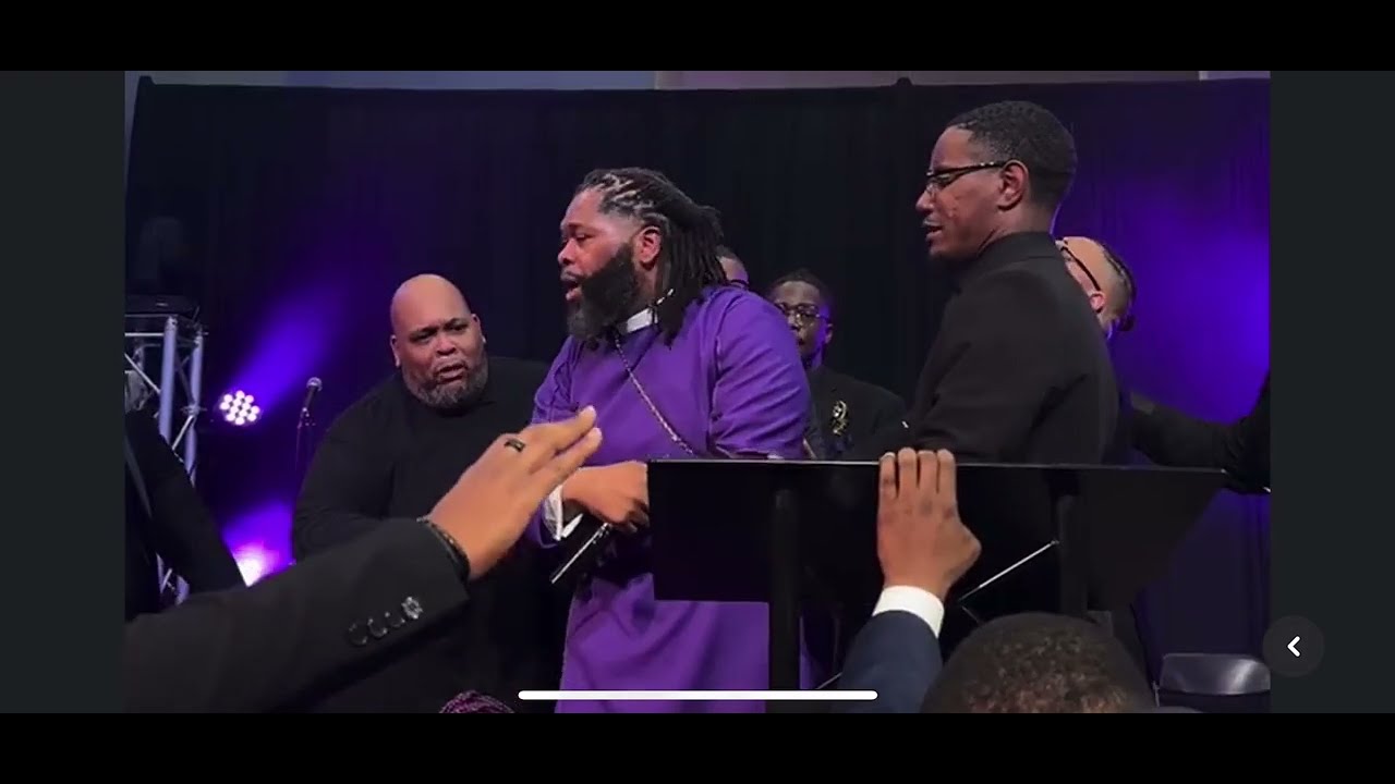 Overseer ra’shan wilson powerful closing of his sermon (A risk is required) 👏🏾🙌🏾😫