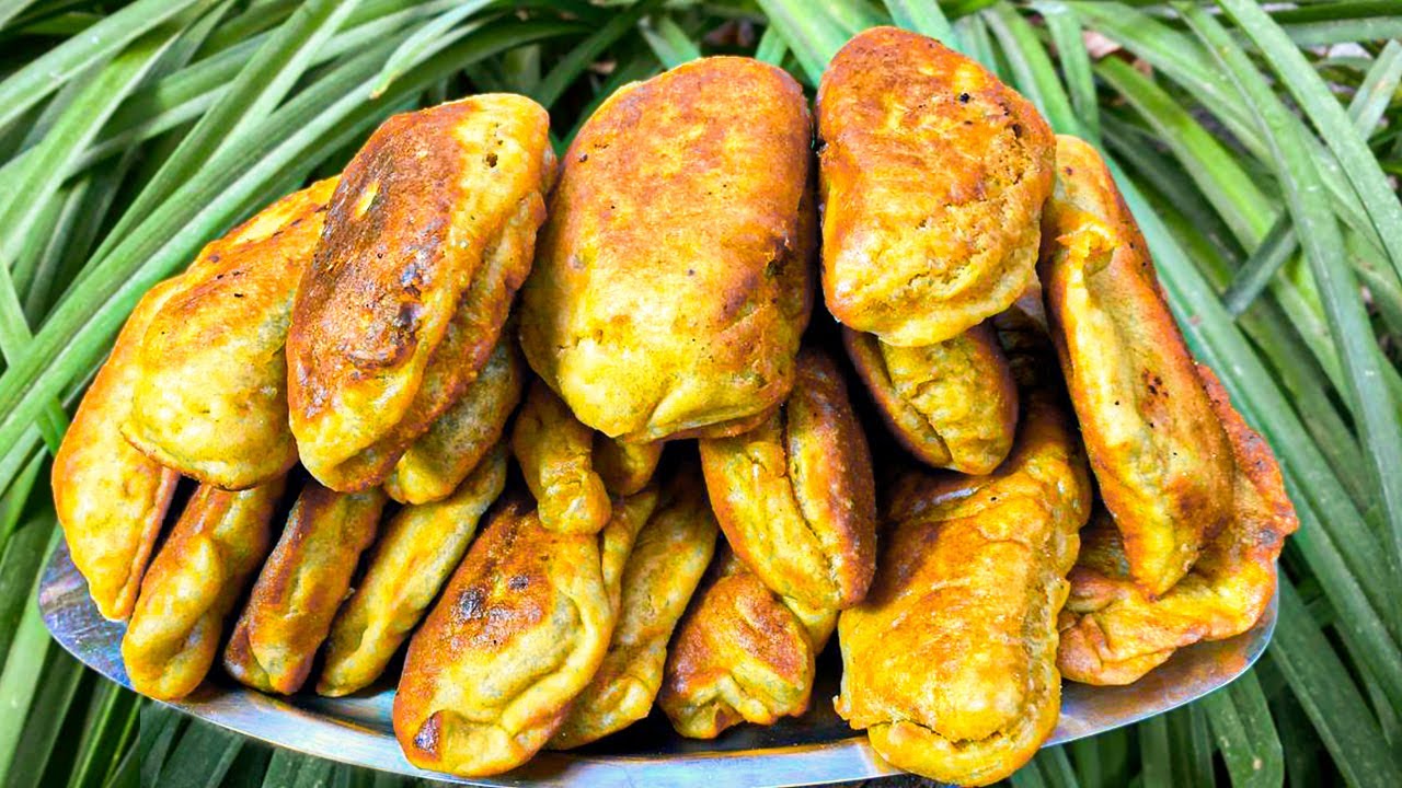 Cooking Delicious Persian Pirashki in Nature 😋🌲