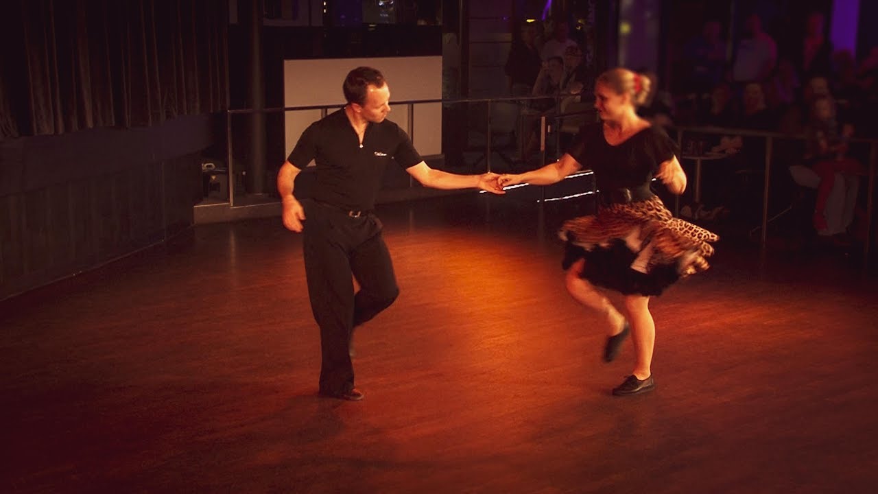 Matti ja Hanna - Twist and Twang IV rautalankaristeily