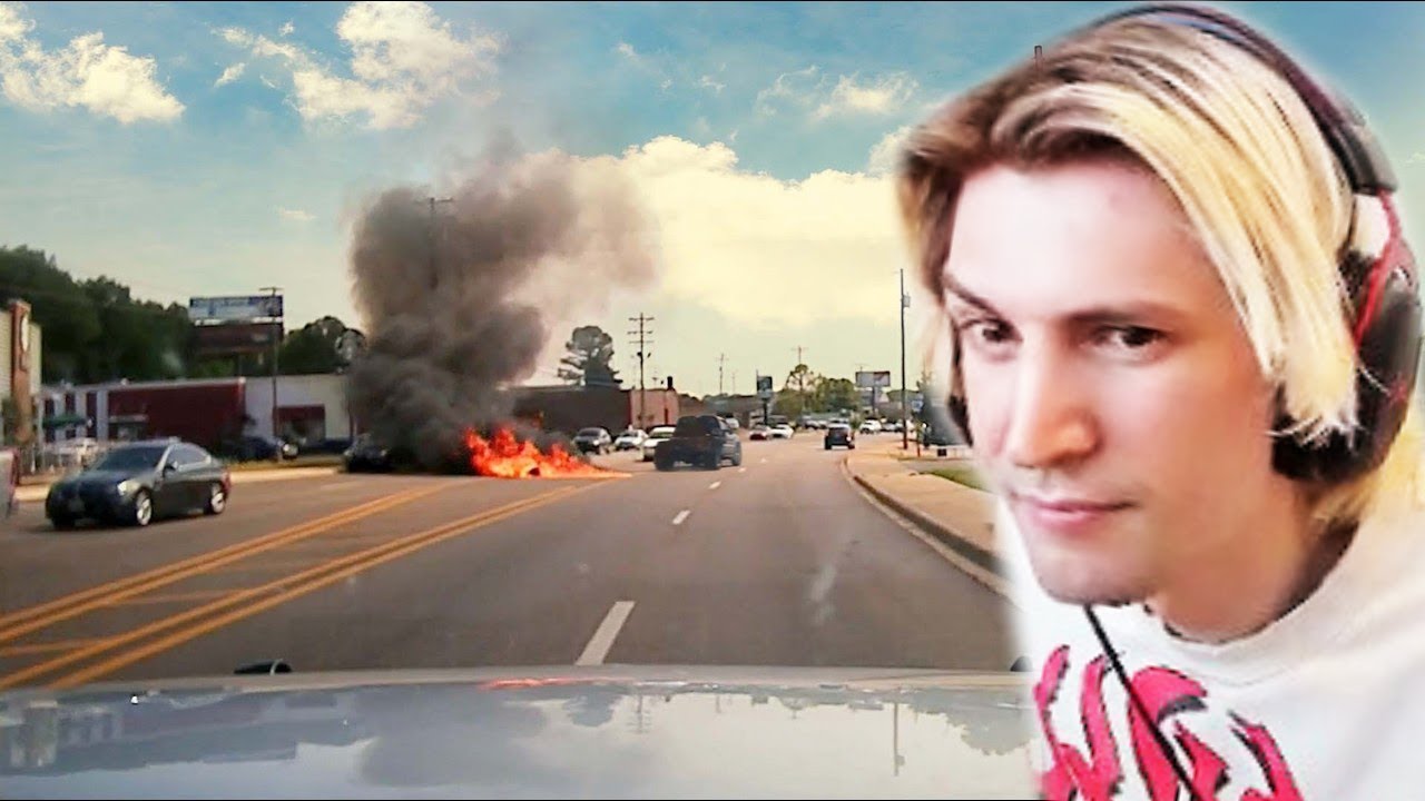128mph Police Chase Ends in Total Destruction | xQc Reacts