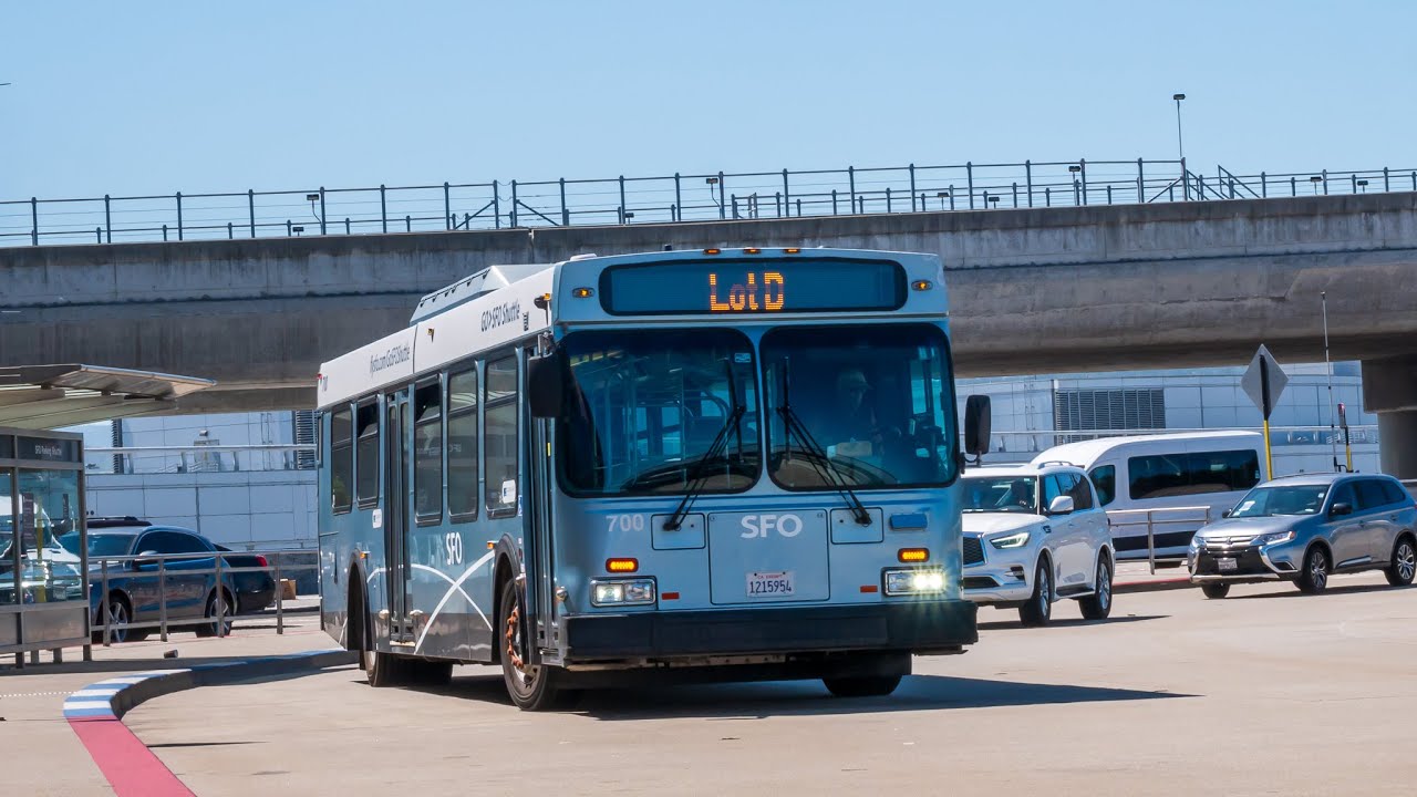 SFO D40LF #700 on Lot D
