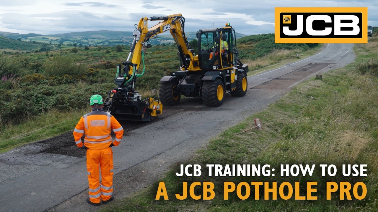 How to use a JCB Pothole Pro | JCB Training