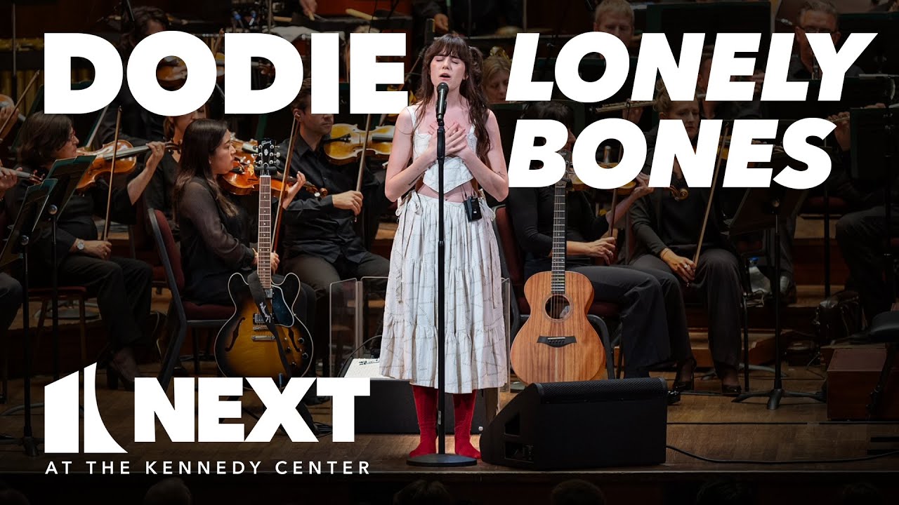dodie performs 